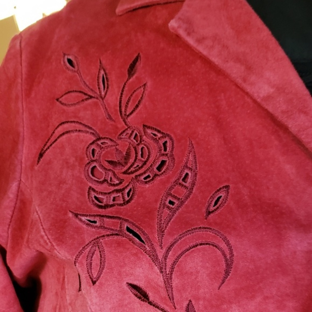 Sold Out - Picture 4 of 8